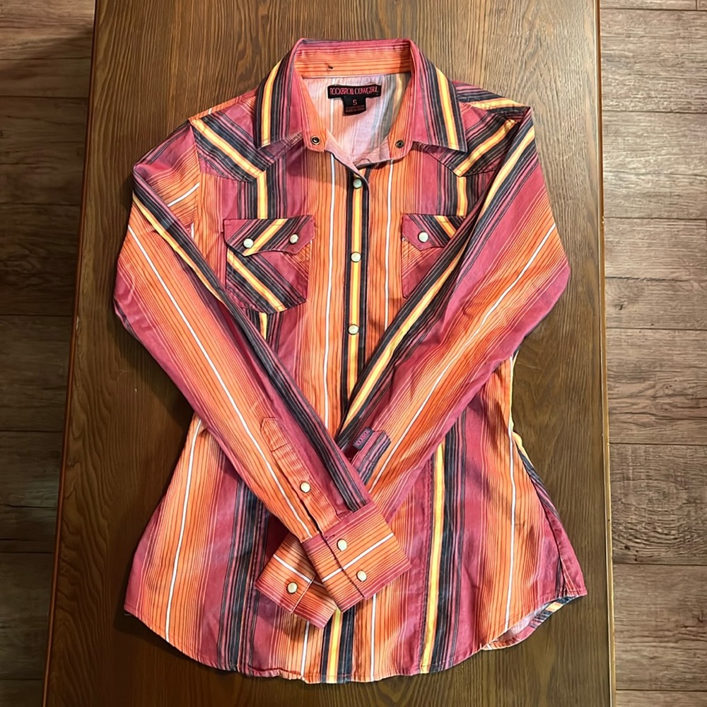 Women’s western button down shirt